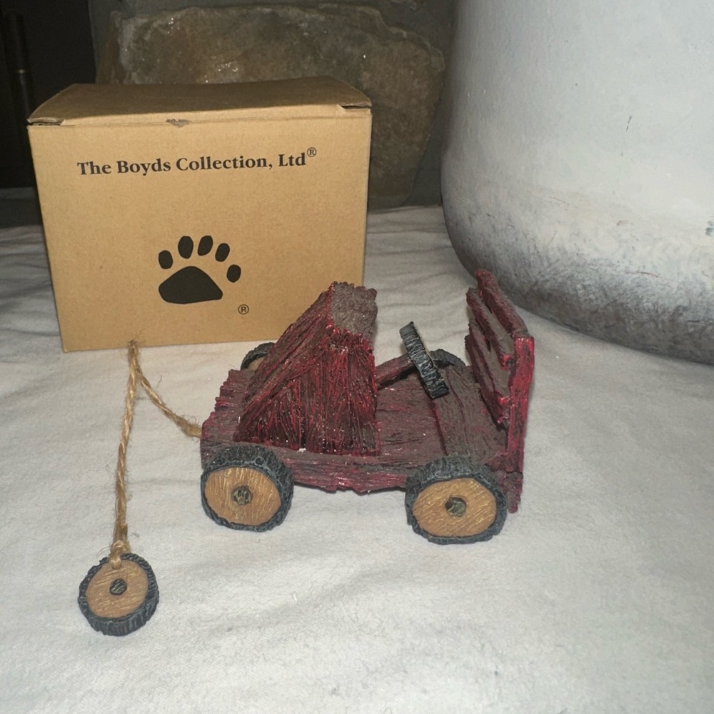 Boyd’s bear tug along